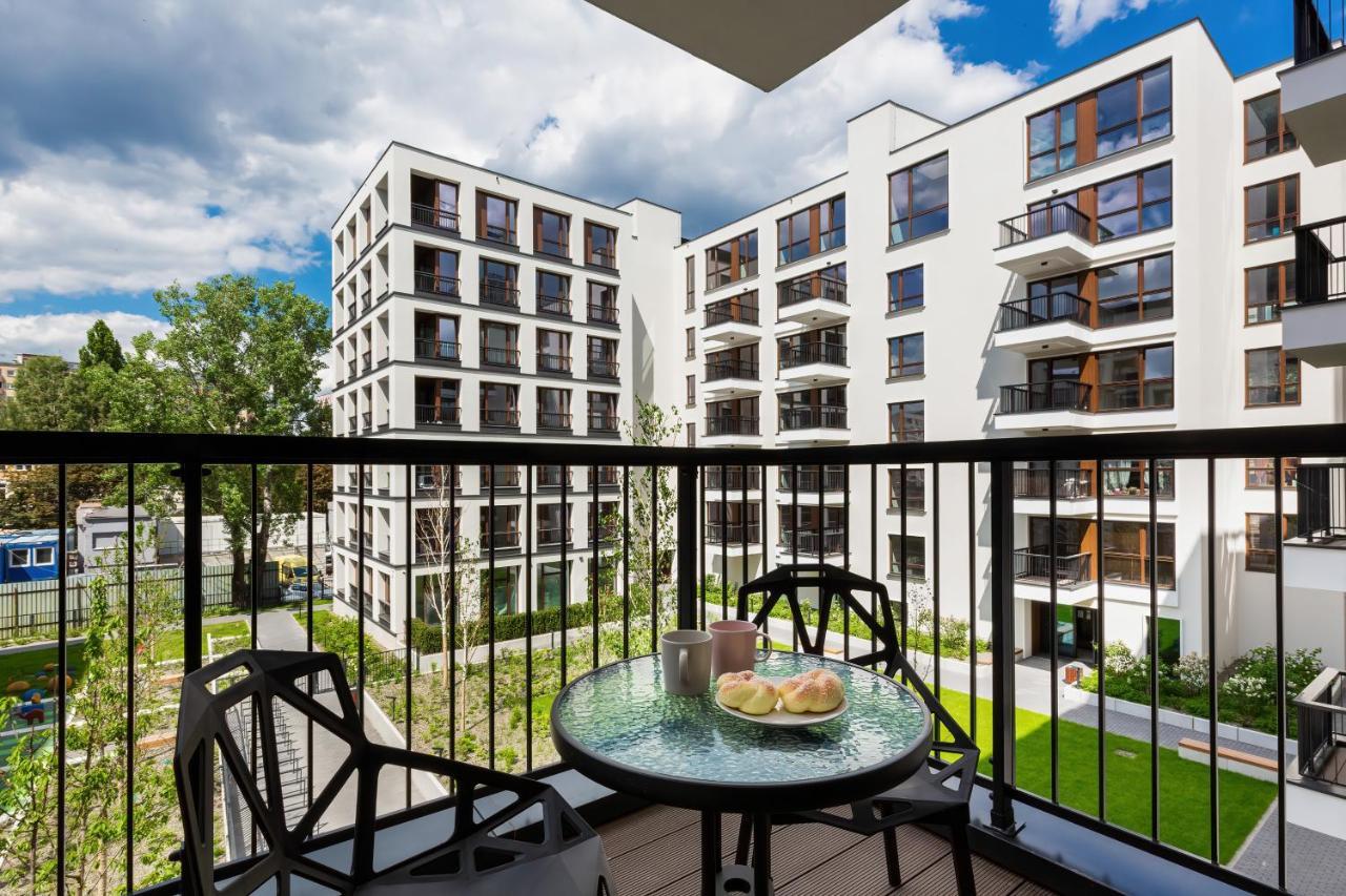 Apartments Browary Warszawskie By Noclegi Renters Warszawa Exteriör bild