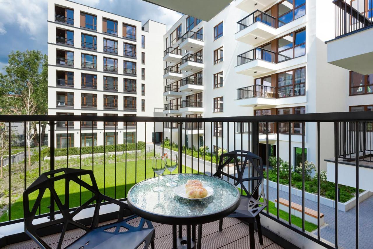Apartments Browary Warszawskie By Noclegi Renters Warszawa Exteriör bild