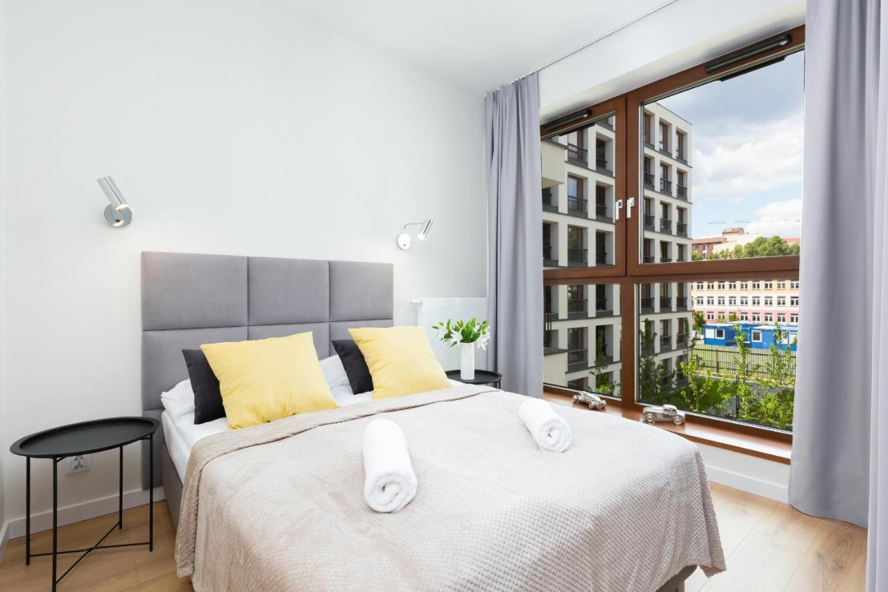 Apartments Browary Warszawskie By Noclegi Renters Warszawa Exteriör bild